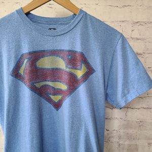 Superman Graphic Crew Neck Short Sleeve Tee Medium 21x26